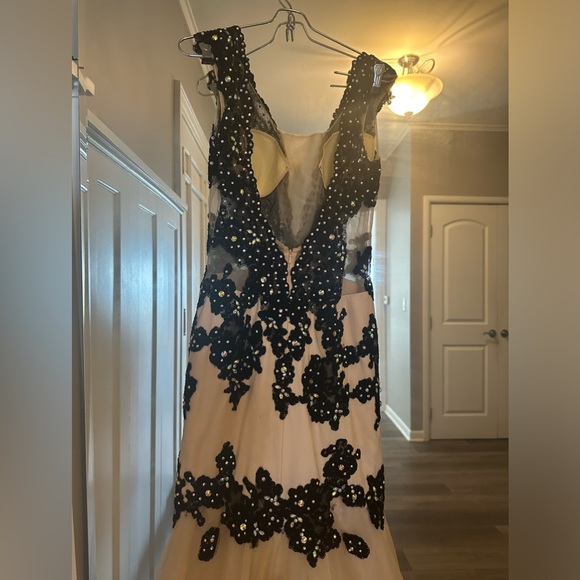 Nude and black gown mesh low cut front prom dress - Picture 9 of 15